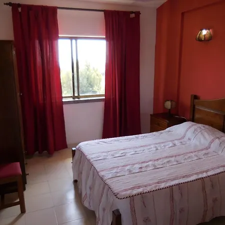 Vale Do Sol Гостьовий будинок 3*