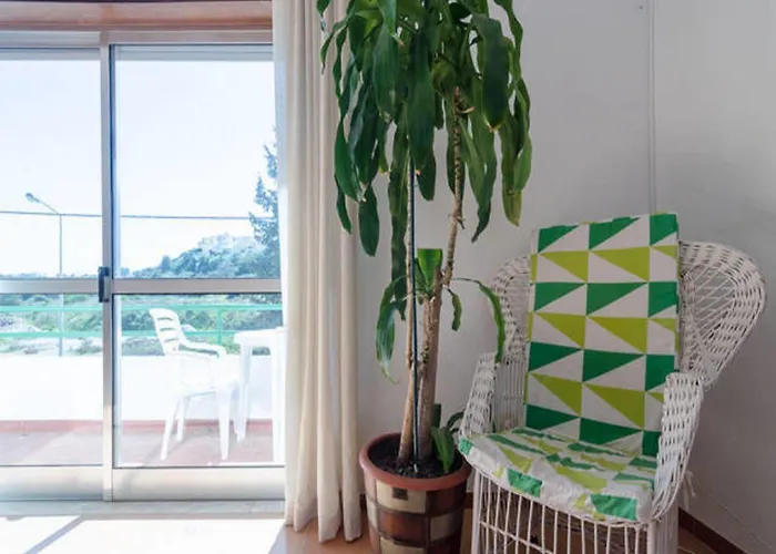 Guest house Vale Do Sol