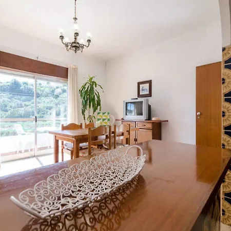 Vale Do Sol בית הארחה 3*