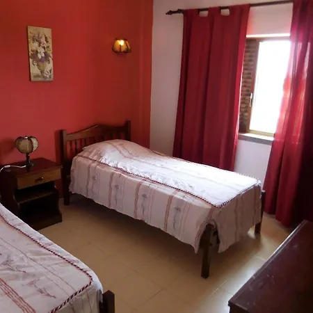 Vale Do Sol בית הארחה אלבופיירה