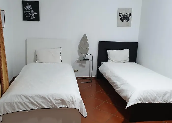 Гостевой дом Vale Do Sol 3*